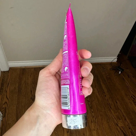 L’Oreal Blonde Conditioner - Picture 2 of 3